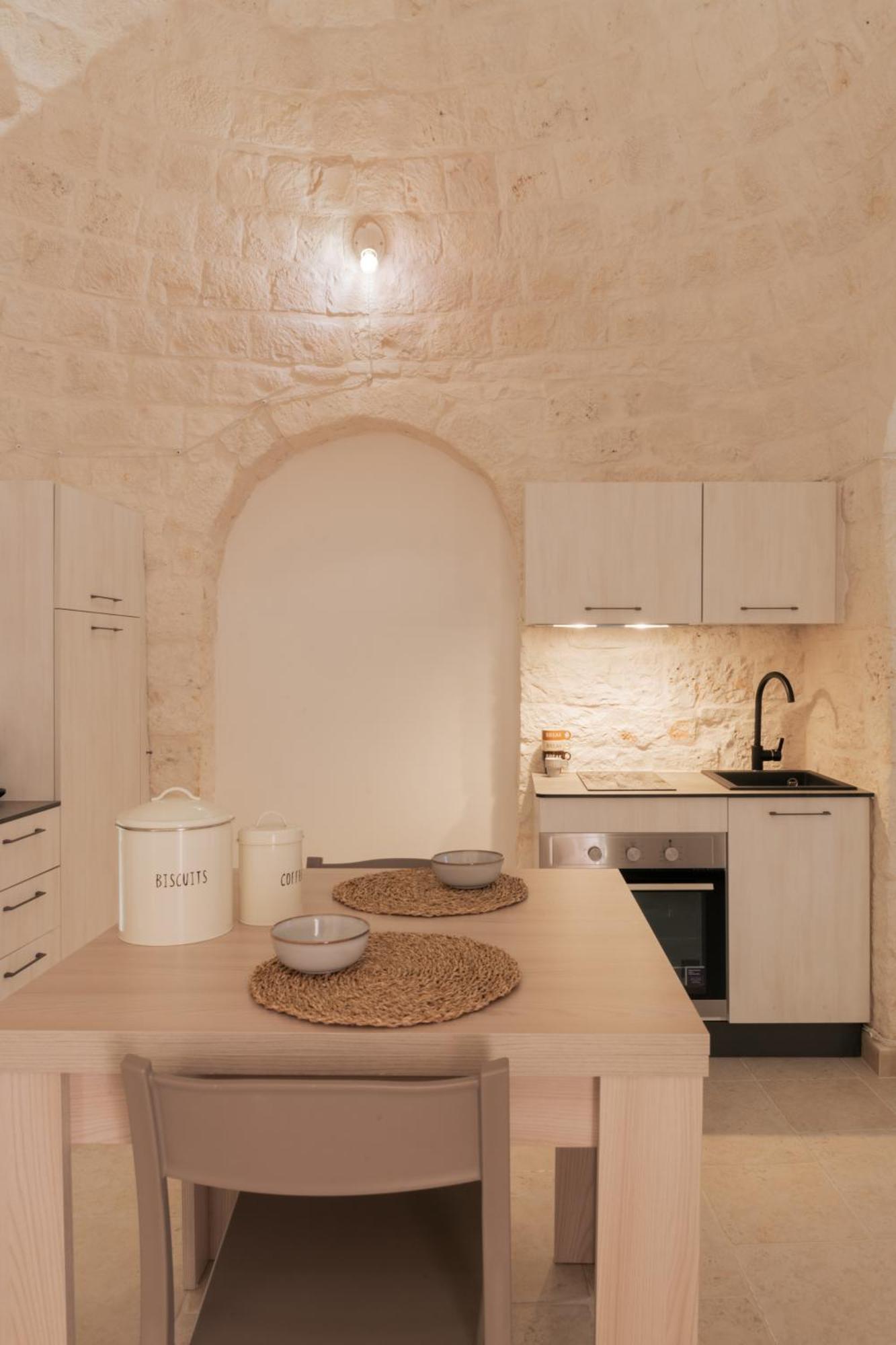 Trulli Del Conte Luxury Holiday Castellana Grotte Esterno foto
