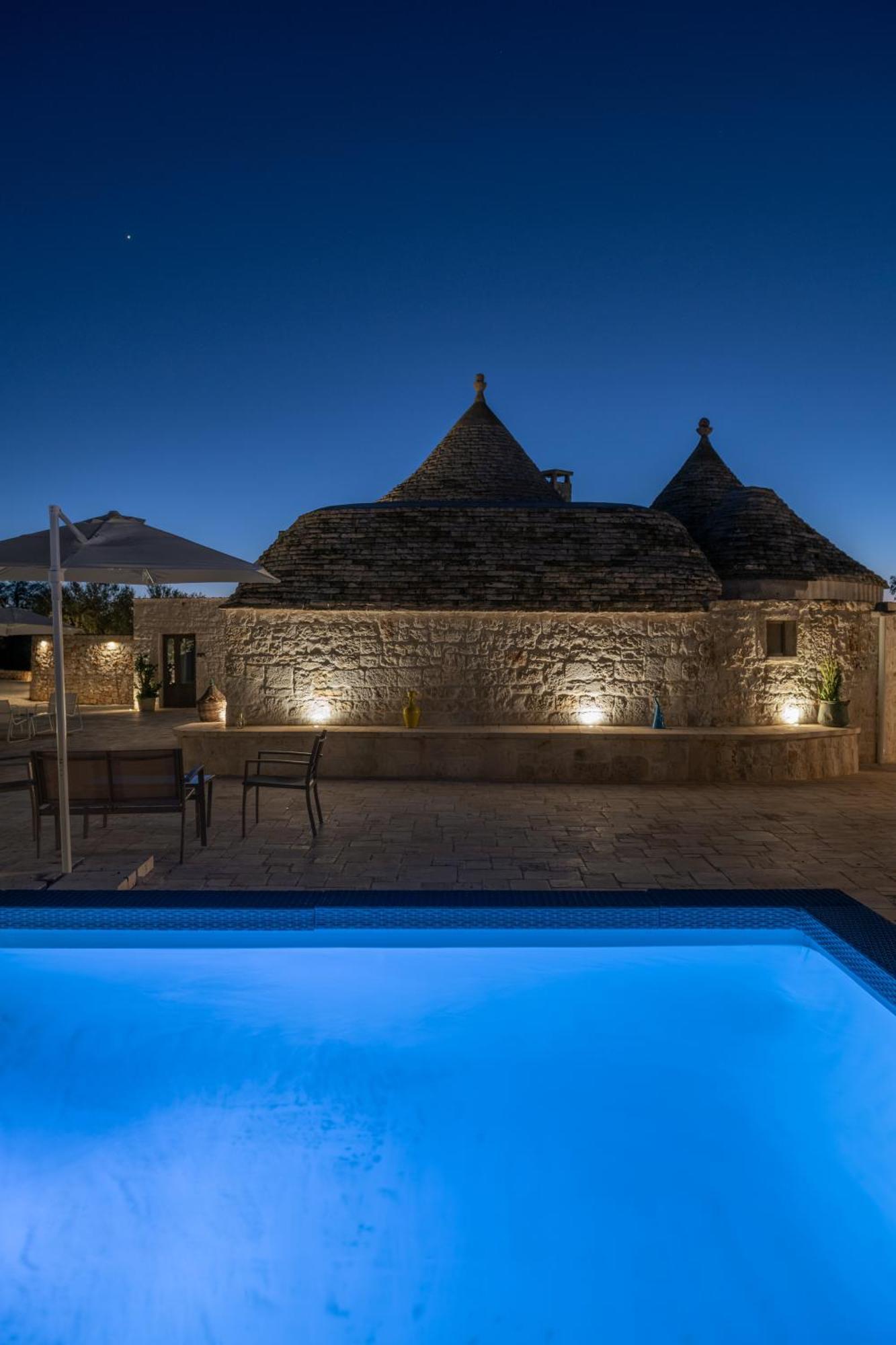 Trulli Del Conte Luxury Holiday Castellana Grotte Esterno foto