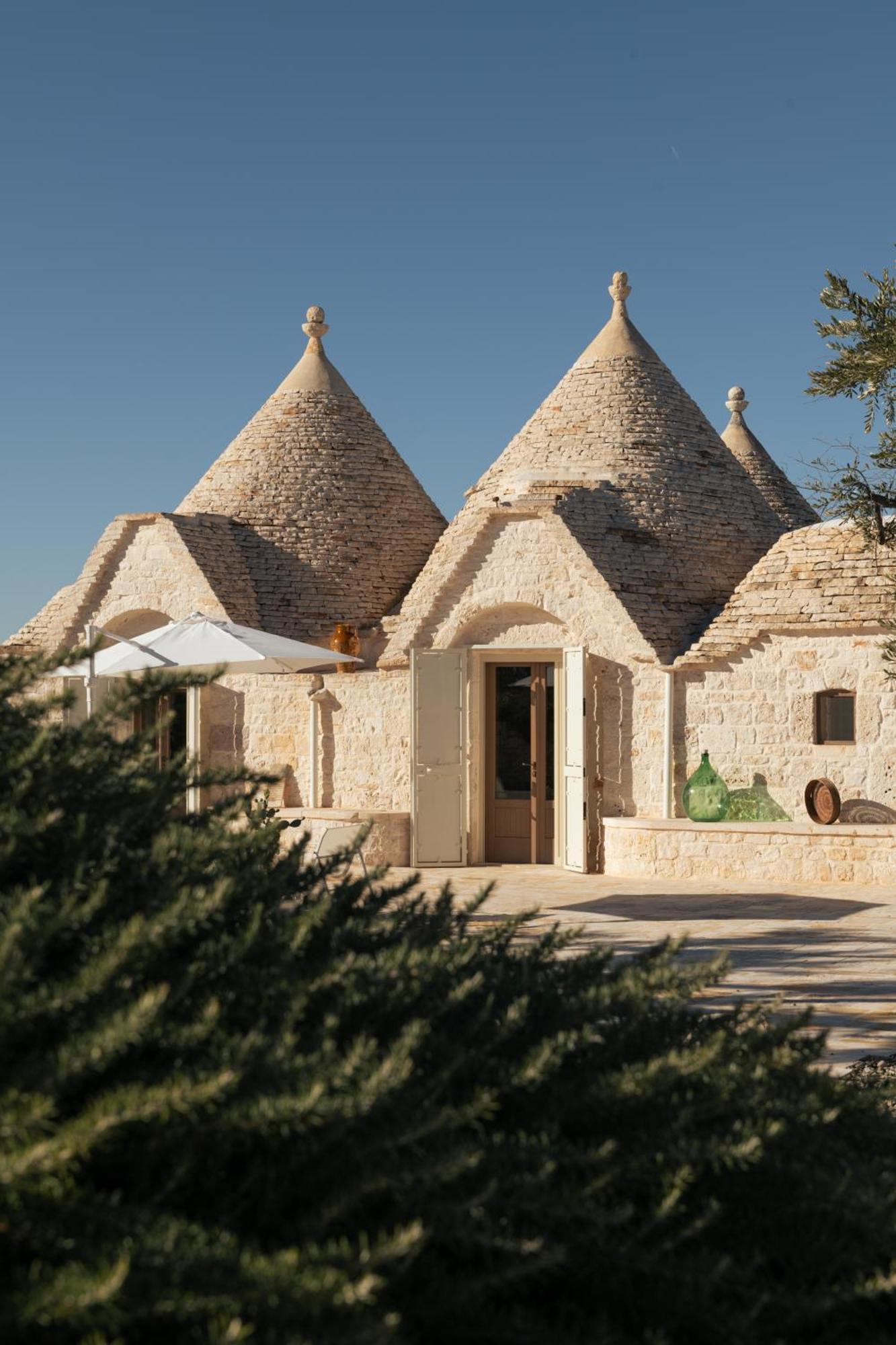 Trulli Del Conte Luxury Holiday Castellana Grotte Esterno foto
