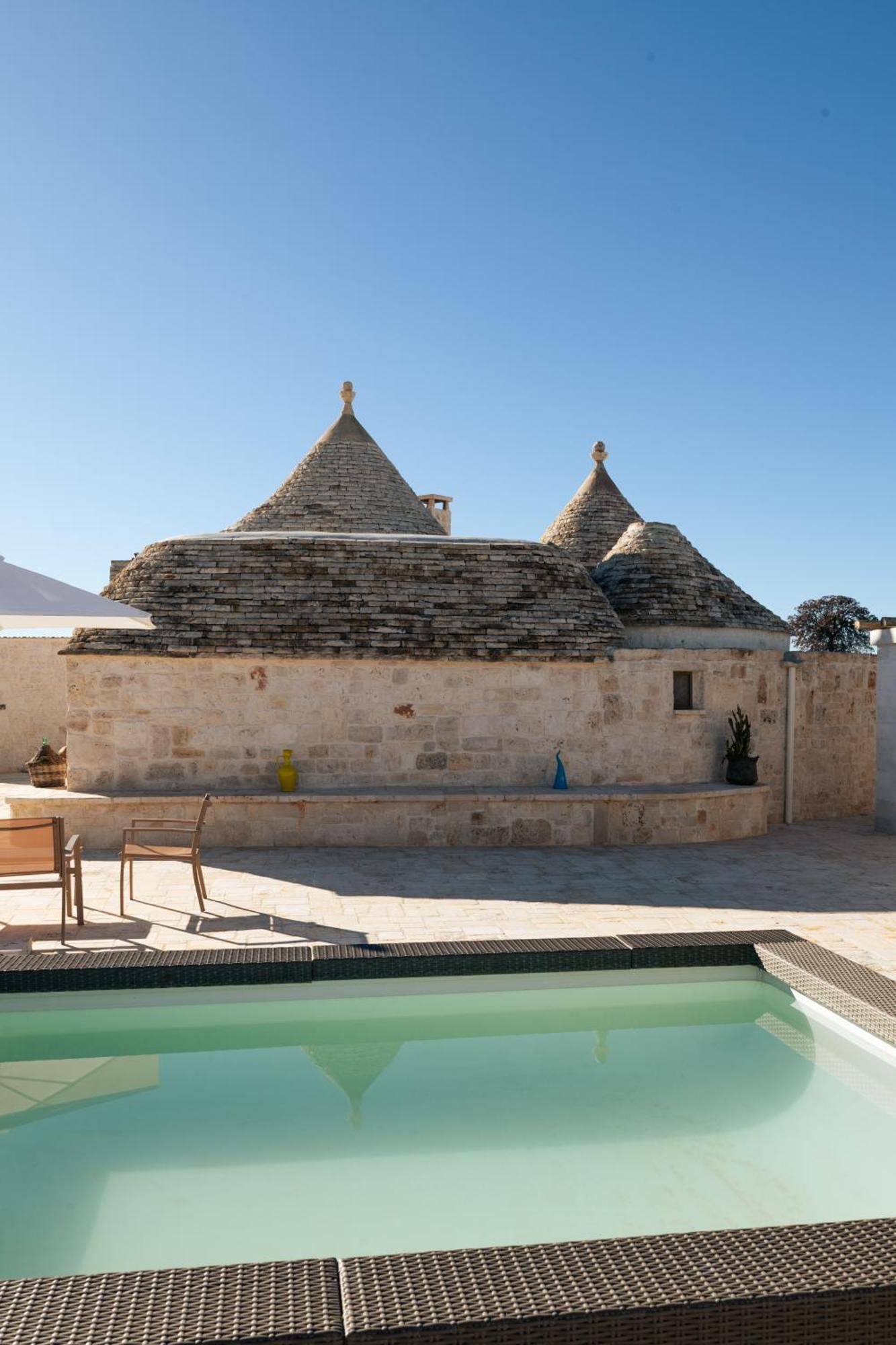 Trulli Del Conte Luxury Holiday Castellana Grotte Esterno foto