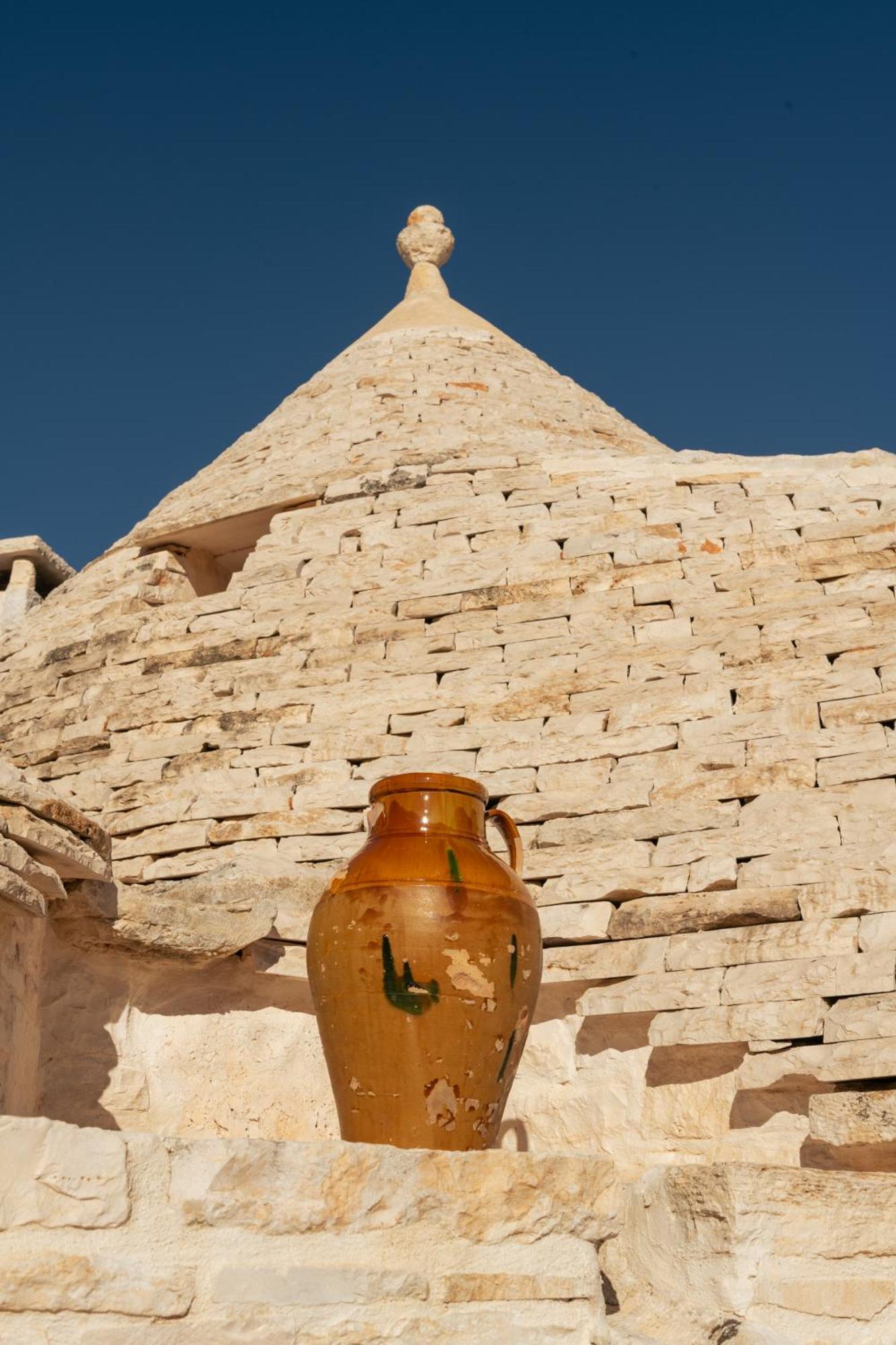 Trulli Del Conte Luxury Holiday Castellana Grotte Esterno foto