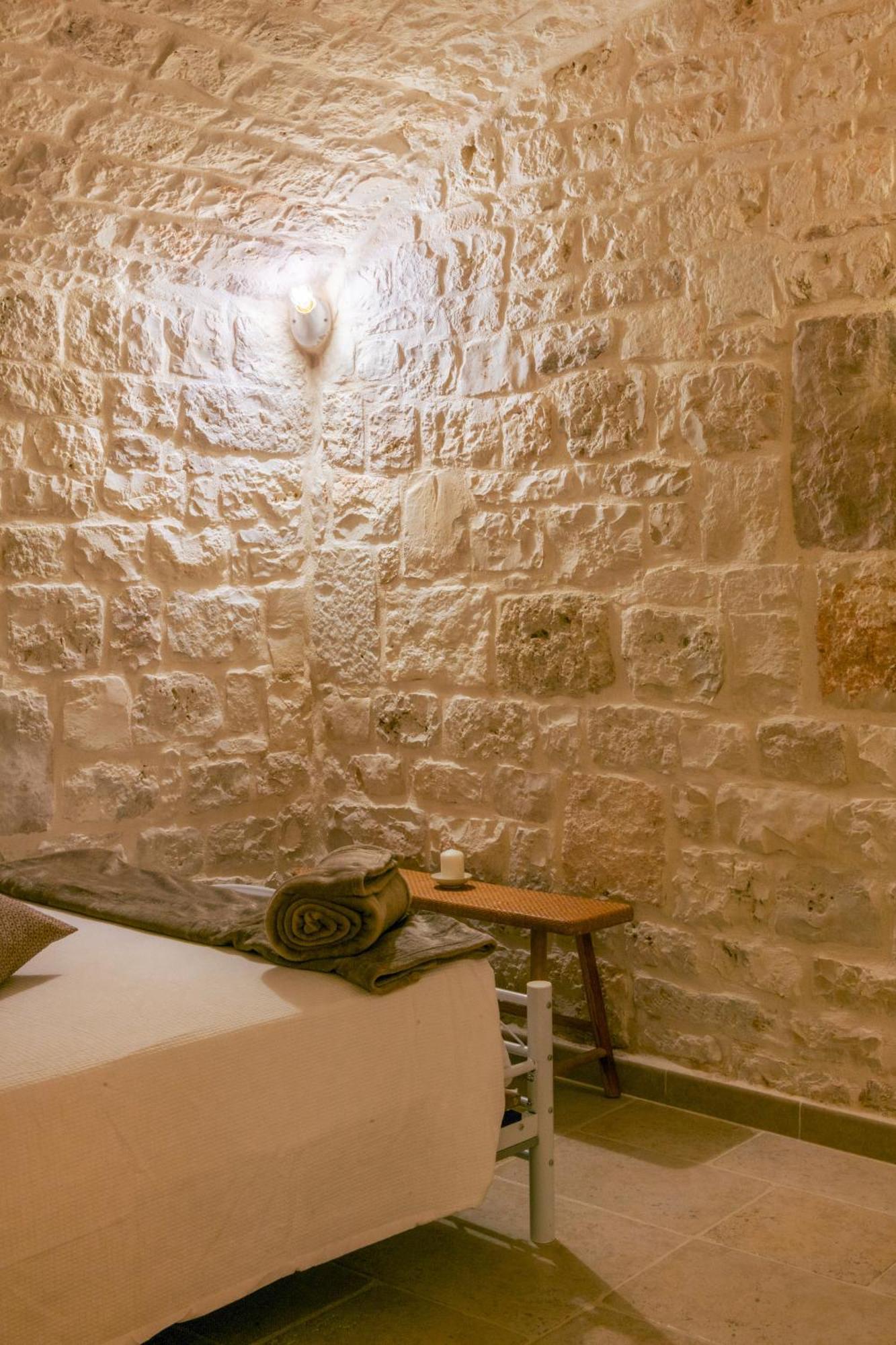 Trulli Del Conte Luxury Holiday Castellana Grotte Esterno foto